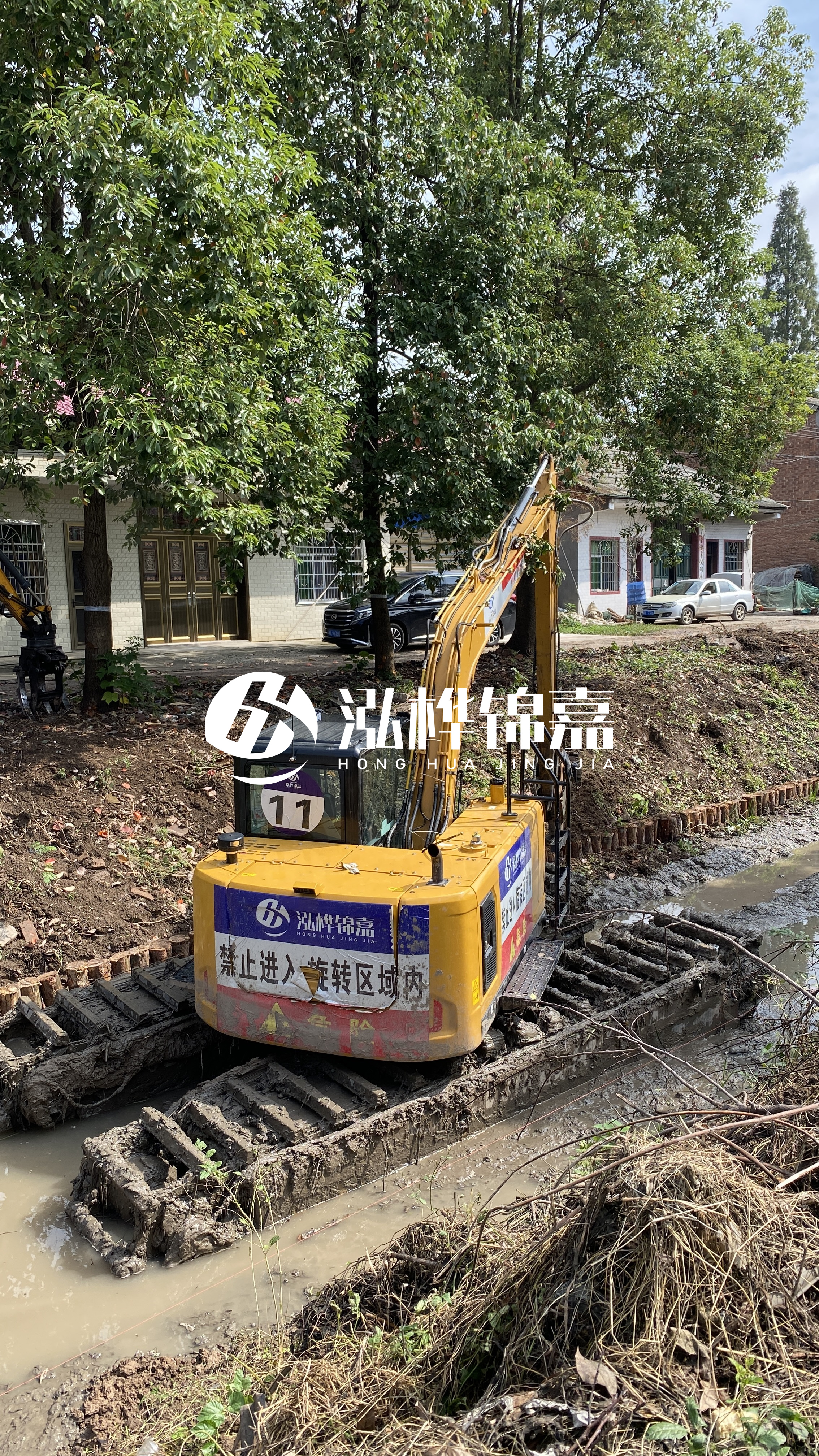 邢臺挖機打木樁專(zhuān)業(yè)施工-挖掘機打木樁打直技巧？
