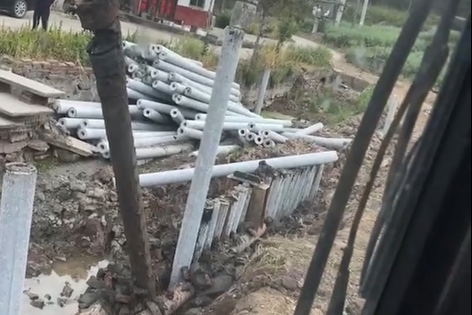 水泥樁批發(fā)廠(chǎng)家泓樺錦嘉-100根仿木樁施工大概需要多長(cháng)時(shí)間能完成？