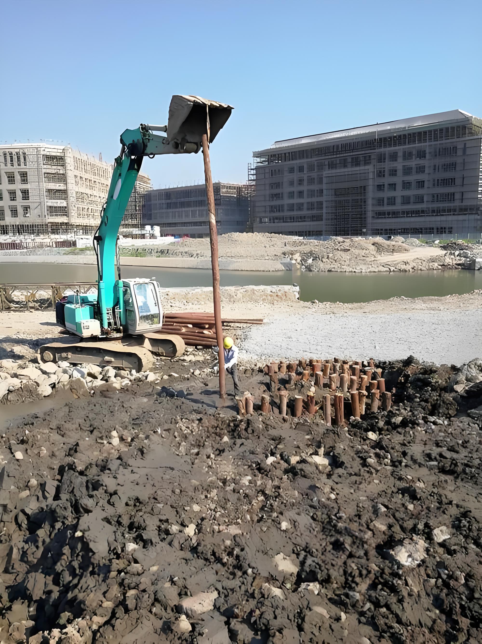 農村建房打松木樁合適嗎？和打水泥樁比哪個(gè)好？