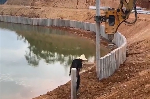 水泥仿木樁廠(chǎng)家泓樺錦嘉 - 承接打水泥樁工程需具備施工資質(zhì)嗎？?