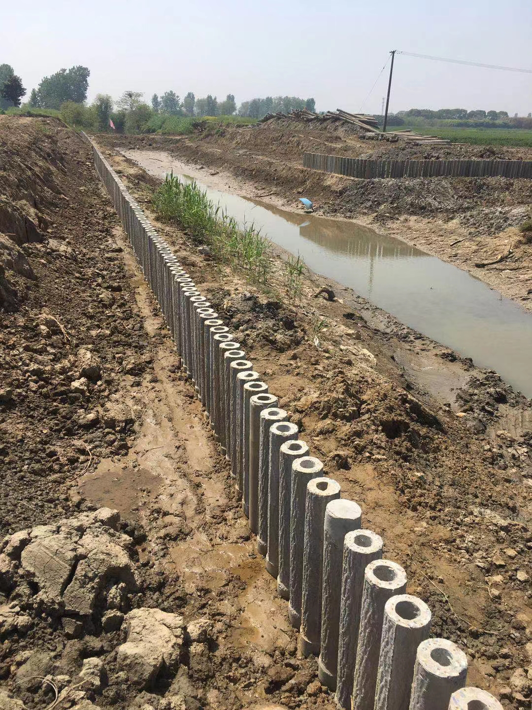 水泥仿木樁廠(chǎng)家泓樺錦嘉 - 混凝土圓樁施工前需要做試樁嗎？